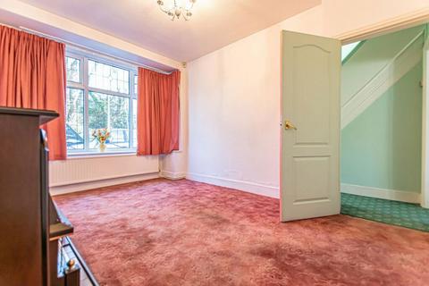 3 bedroom semi-detached house for sale - Flapper Fold Lane, Atherton, Manchester, Greater Manchester, M46 0HA