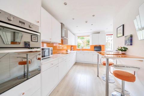 4 bedroom detached house for sale, Canhurst Lane, Knowl Hill, Reading