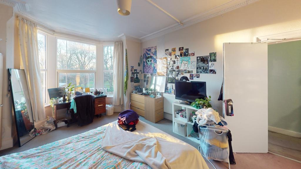 34-Addison-Street-Bedroom(2)