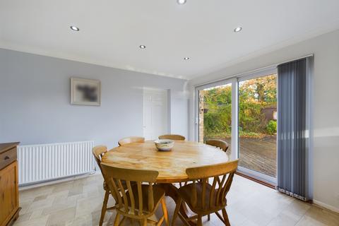 6 Inhams Way, Silchester, Reading, RG7 2QA
