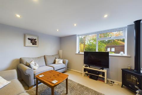 6 Inhams Way, Silchester, Reading, RG7 2QA