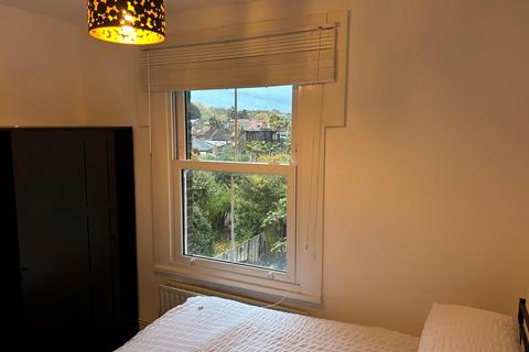 1 bedroom flat to rent, Sunnyhill Road, Streatham, SW16