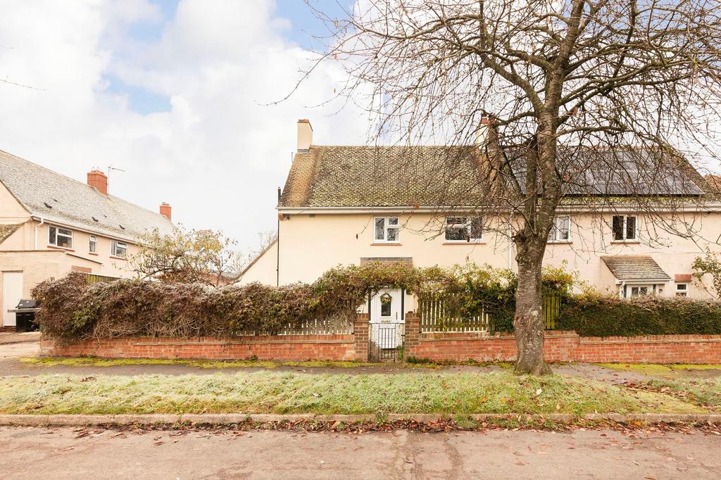 Kingston Lisle, Wantage OX12 3 bed semidetached house for sale £400,000