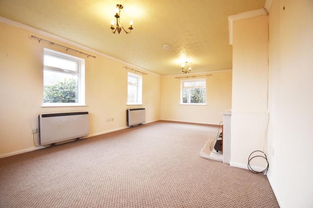 Warden Close, Presteigne 2 bed bungalow to rent £850 pcm (£196 pw)