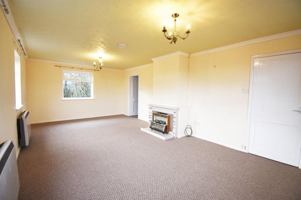 Warden Close, Presteigne 2 bed bungalow to rent £850 pcm (£196 pw)