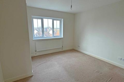 2 bedroom flat for sale, Sovereign Harbour South, BN23 5UH