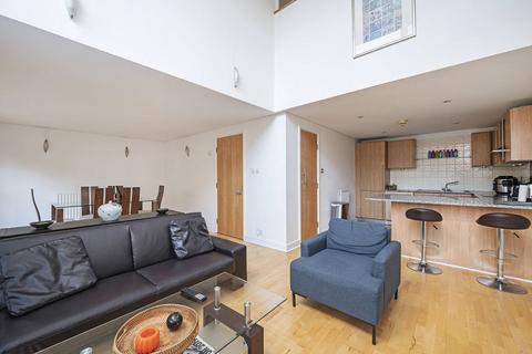 2 bedroom flat for sale - Britton Street, Clerkenwell, London, EC1M