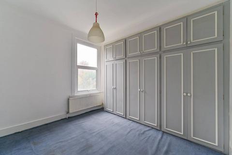3 bedroom semi-detached house for sale, Dagnall Park, South Norwood, London, SE25