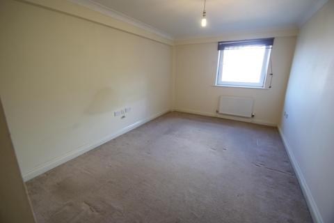 2 bedroom flat to rent, Bridge Street, Andover, SP10