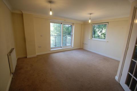 2 bedroom flat to rent, Bridge Street, Andover, SP10