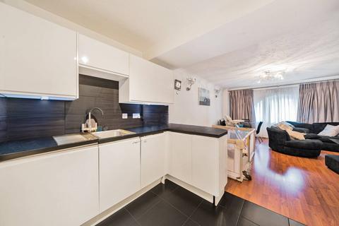 Flat 3, Pennington Court, 40 The Highway, London, E1W 2SD
