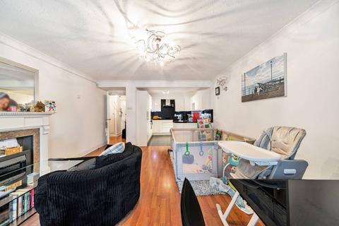 Flat 3, Pennington Court, 40 The Highway, London, E1W 2SD