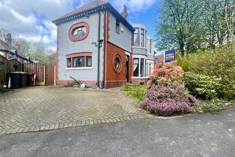 3 bedroom semi-detached house for sale, Park Parade, Shaw, Oldham, Greater Manchester, OL2