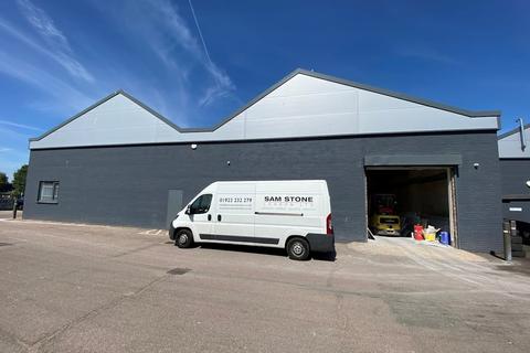 Industrial unit to rent, Unit Q3 Penfold Industrial Park, Unit Q3, Penfold Industrial Park, Watford, WD24 4YY