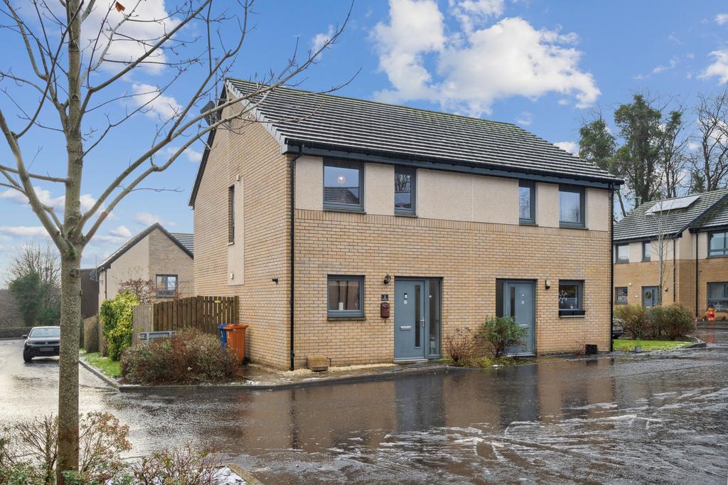Stirling Mews, Milton of Campsie, East Dunbartonshire, G66 8FF 2 bed