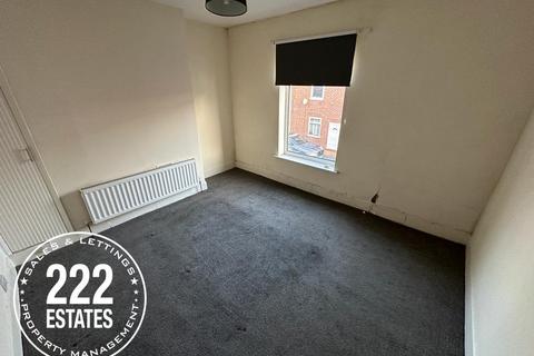 2 bedroom terraced house to rent, Villars Street Howley