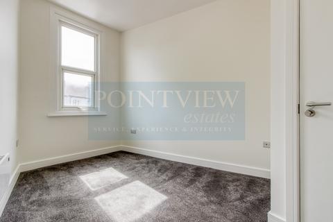 undefined, West Road, Westcliff-On-Sea SS0