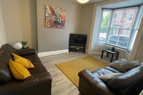 5 bedroom house share to rent - Kearsley Road, Sheffield S2