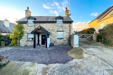 4 bedroom detached house for sale, Pabo Lane, Llandudno Junction, Conwy, LL31