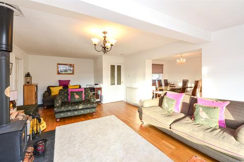 Penyffordd Pabo Lane, Llandudno Junction, LL31 9JE