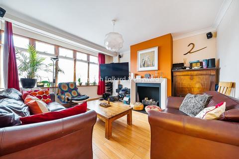 5 bedroom semi-detached house for sale, Winchmore Hill Road, Southgate