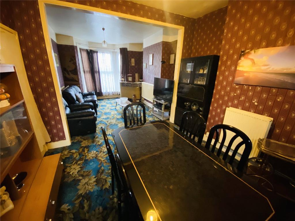 Sandhurst Road, Catford, SE6 3 bed terraced house for sale £430,000