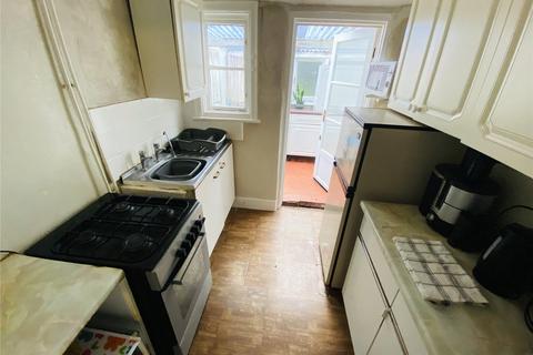 164 Sandhurst Road, London, SE6 1XD