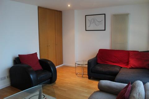4 bedroom apartment to rent - McPhater Street, Cowcaddens, Glasgow, G4