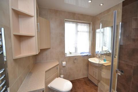 3 bedroom end of terrace house to rent, Harrow, HA2