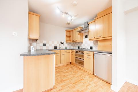 2 bedroom flat to rent, Netherton Avenue, Flat 1-2, Anniesland, Glasgow, G13 1BW