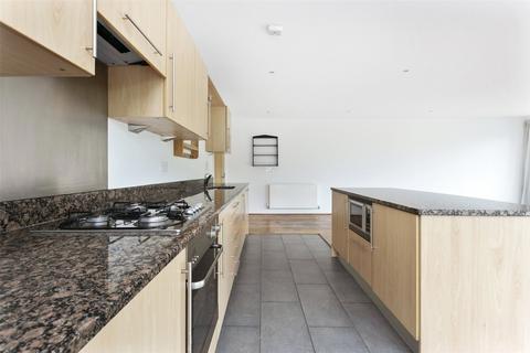 2 bedroom penthouse to rent, Highbury Grove, London, N5