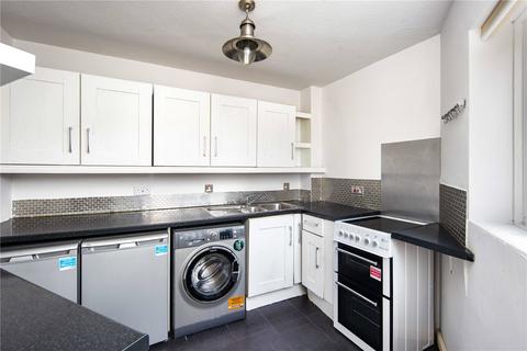 2 bedroom flat to rent, Chesil Court, Bonner Road, London, E2