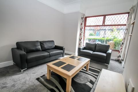 4 bedroom terraced house to rent - Stanmore Street, Burley, Leeds, LS4
