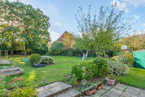 3 bedroom semi-detached house for sale, Finchley,  London,  N12