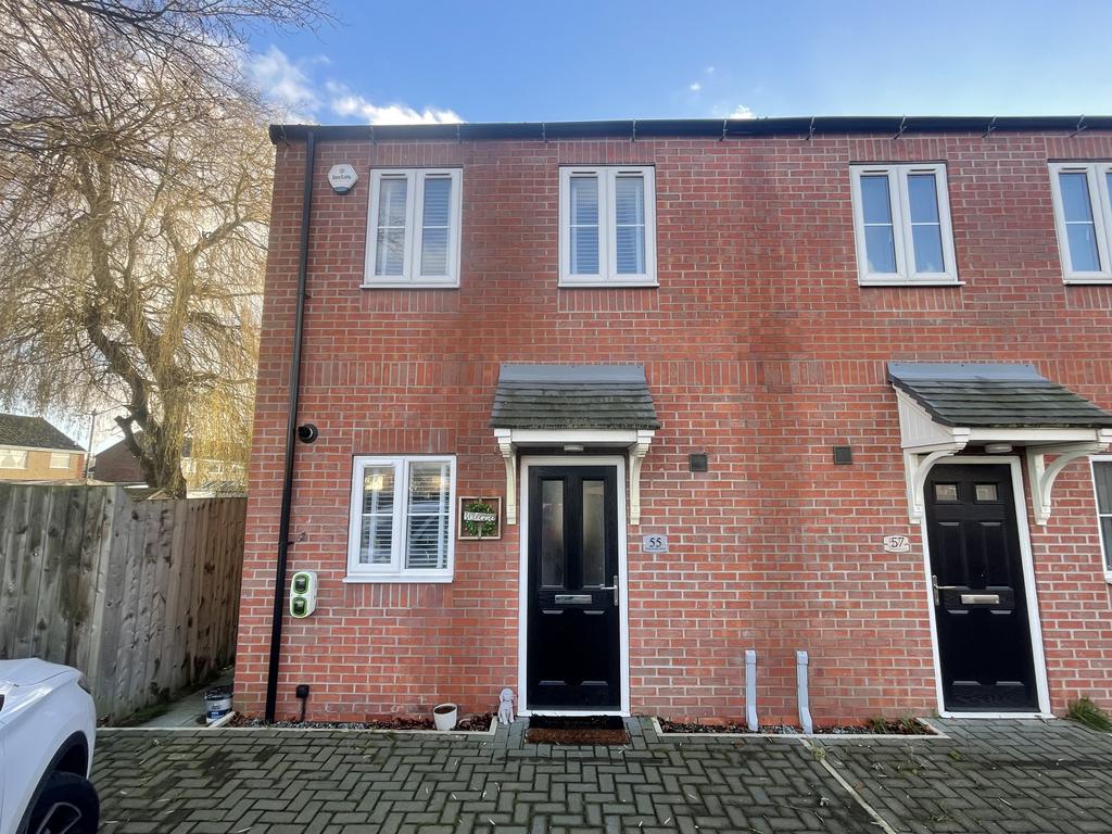 Waterworks Street, Immingham DN40 2 bed semidetached house to rent £750 pcm (£173 pw)
