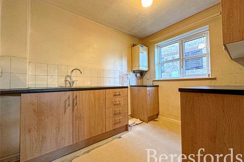 1 bedroom apartment for sale, Abbs Cross Gardens, Hornchurch, RM12