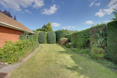 12 Knowle Close, Caversham, Reading, RG4 7LH