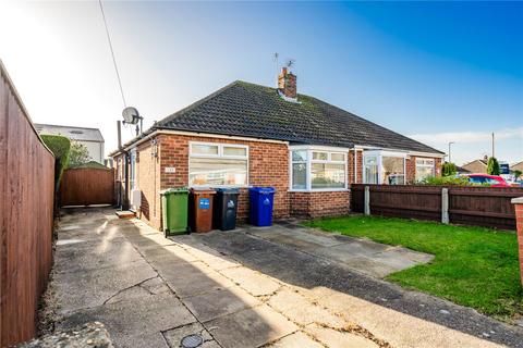 2 bedroom bungalow for sale, Peaks Avenue, New Waltham, Grimsby, Lincolnshire, DN36