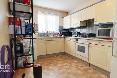5 Thorpe Meadows, Peterborough, PE3 6GA
