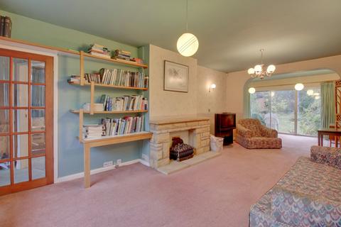 4 bedroom semi-detached house for sale - Kingsley Drive, Leeds, West Yorkshire, LS16