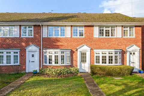 Maryland Madeira Road, West Byfleet, KT14 6DF