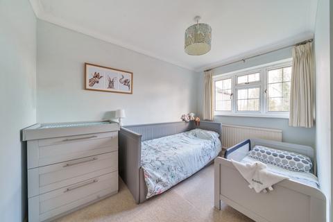 Maryland Madeira Road, West Byfleet, KT14 6DF