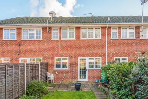 Maryland Madeira Road, West Byfleet, KT14 6DF
