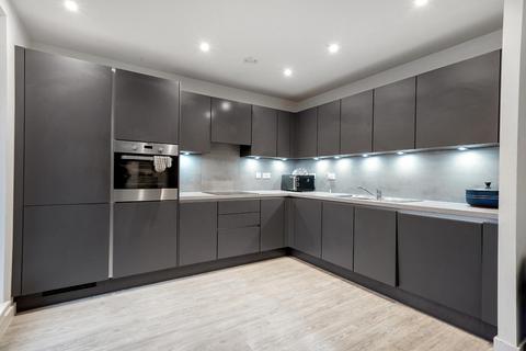 3 bedroom apartment to rent, Shipbuilding Way, London, E13