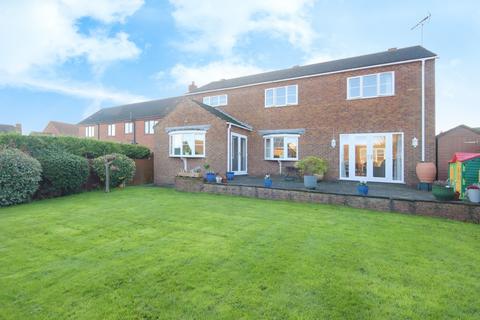 4 bedroom detached house for sale, Hessle View, Barton-upon-humber,  DN18 5QY