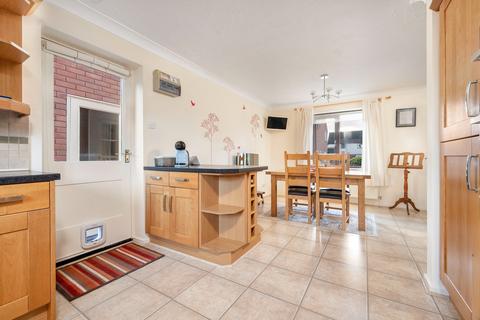 65 Canonsfield, Werrington, Peterborough, PE4 5AQ