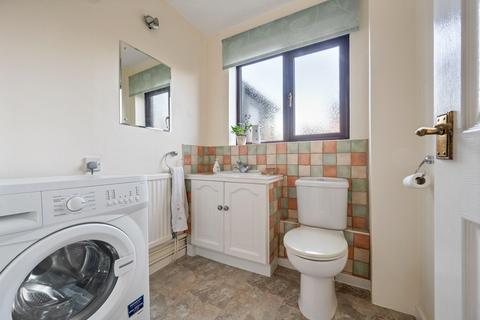 65 Canonsfield, Werrington, Peterborough, PE4 5AQ