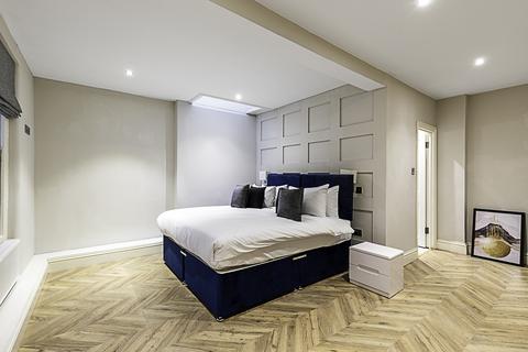 2 bedroom flat to rent,  Clanricarde Gardens, London W2