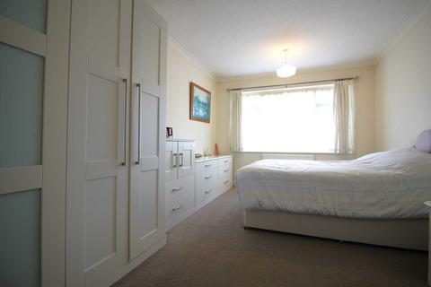 42 Beaumont Close, Weston-super-mare, BS23 4LL