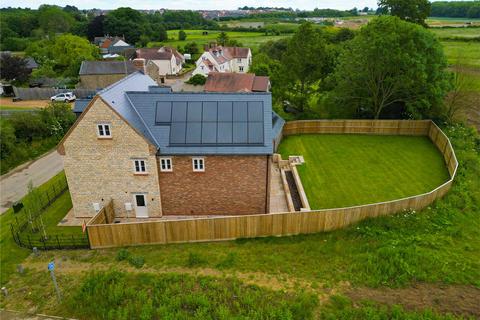 5 bedroom detached house for sale, Orchards, Wood Burcote, Towcester